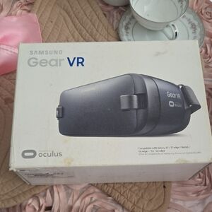 Samsung Gear VR Headset - Dark Gray